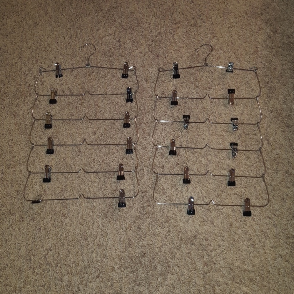 💥not available 💥Skirt hanger